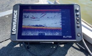 Lowrance Elite FS CHIRP sonar view