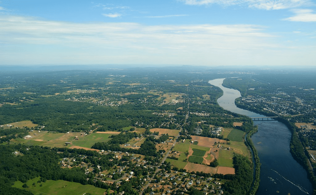 CONNECTICUT RIVER