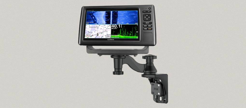 RAM arm fish finder mount