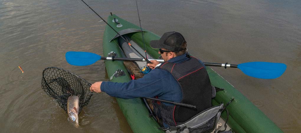 Factors to Consider Before Buying The Best Kayak Fishing Life Vest