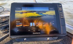 Garmin ECHOMAP Ultra 2 sonar view options