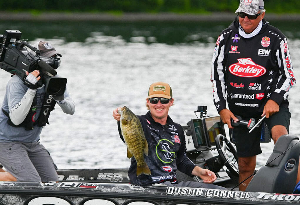 Dustin Connell has learned to fish aggressively with a jerkbait when trying to get a reaction bite (photo by Garrick Dixon/Major League Fishing)