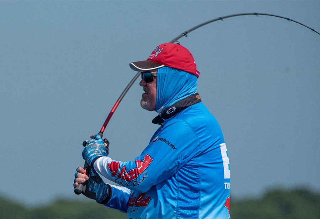 Mark Davis isn’t intimidated by fishing clear water as some pros are (photo by Major League Fishing)