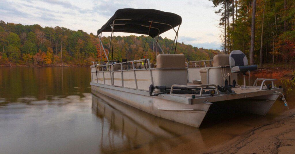 The Ultimate Guide to the Best Fish Finders for Pontoon Boats