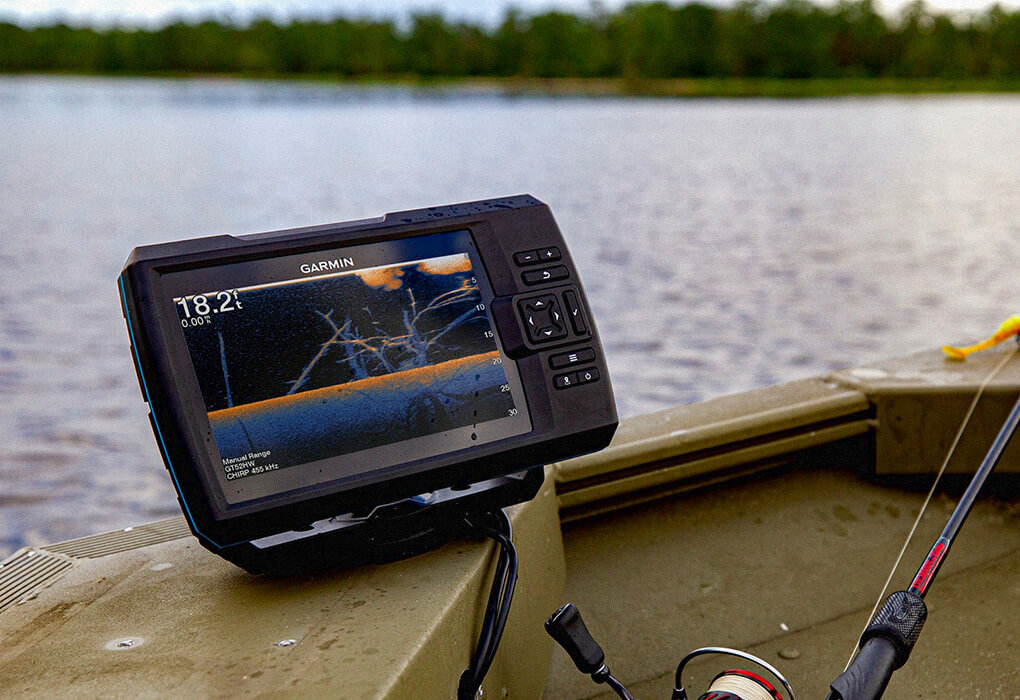 Garmin Striker Vivid fish finder