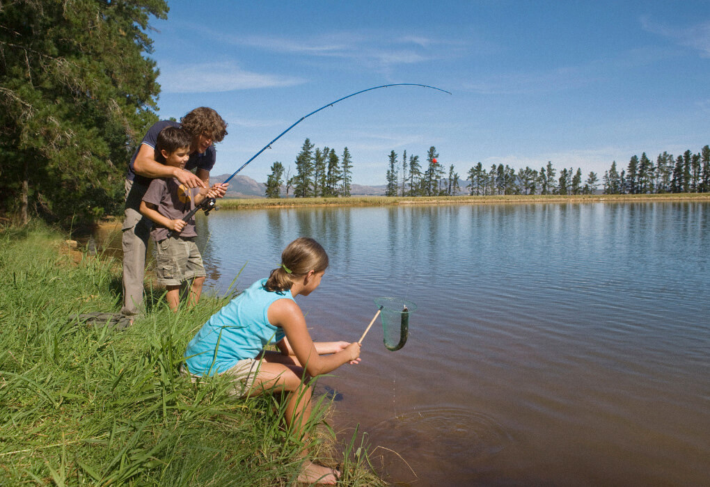 Family fishing in South Dakota
