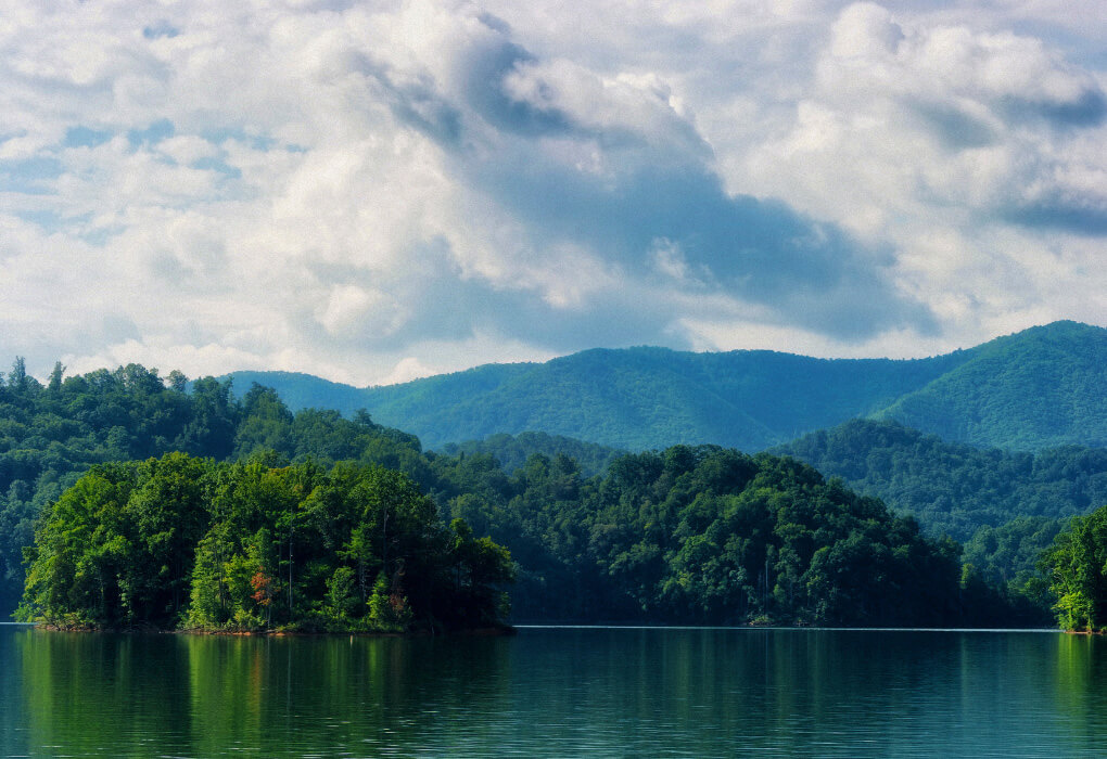 Tennessee lake