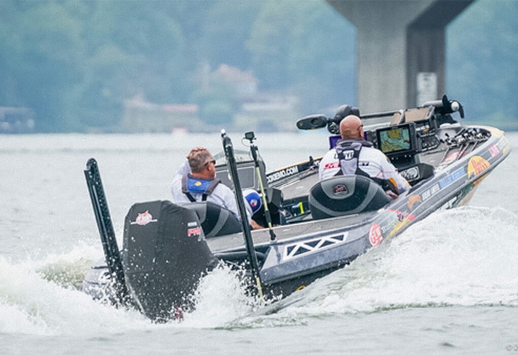 Ready for takeoff? It's time to shop. (Photo by Jody White/Major League Fishing)