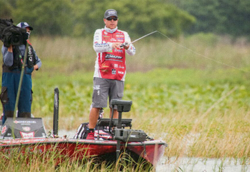 This is Dean Rojas' kind of place--thick vegetation where he can work a topwater frog. (Photo by Phoenix Moore/Major League Fishing)