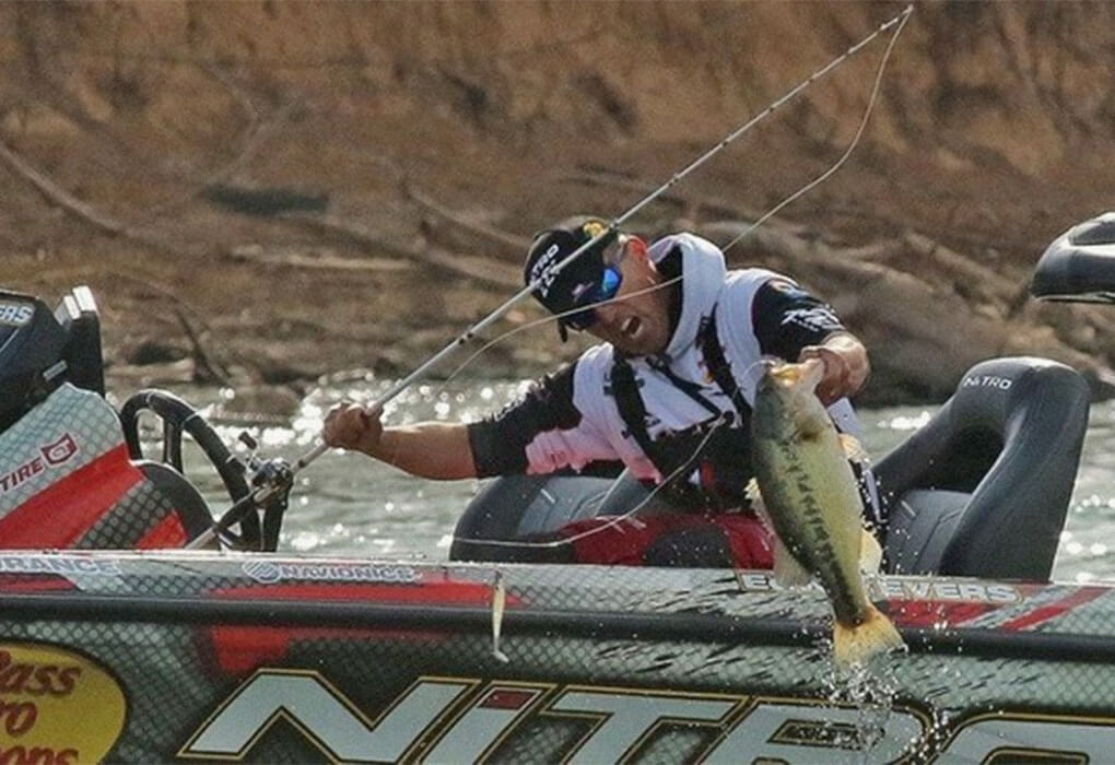 The transition from summer to fall can bring tough bass fishing. But Edwin Evers knows there are ways to catch the big ones. (Photo by Major League Fishing)