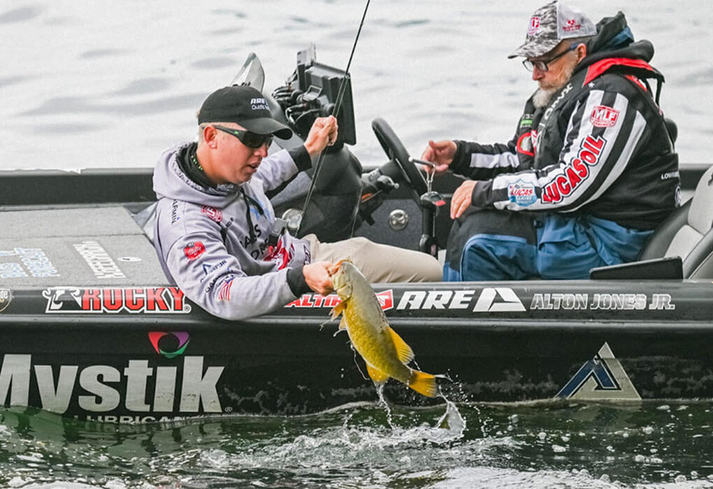 Alton Jones Jr. knows that timing can play a big part in catching big bass (photo by Garrick Dixon/Major League Fishing)